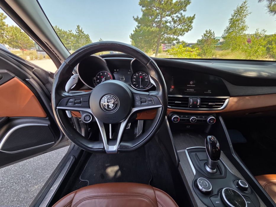 Alfa Romeo Giulia Q4 2.0T  280 cp 2018