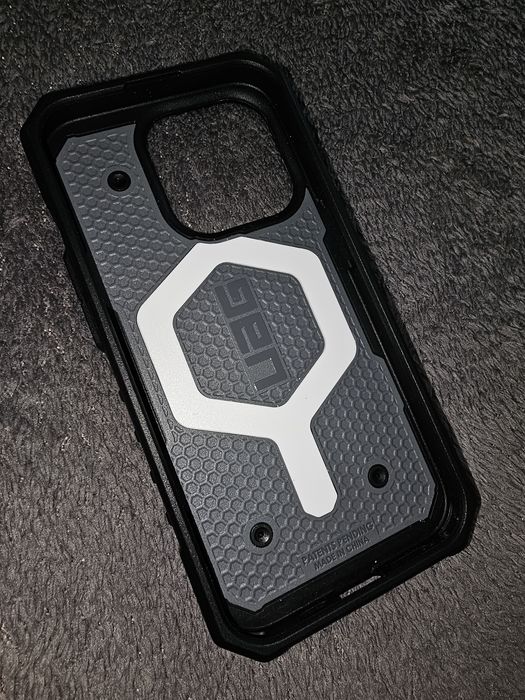 Husa UAG Iphone 15 pro