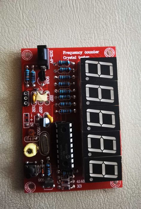 Telecomenzi radio,cristale,frecventmetru