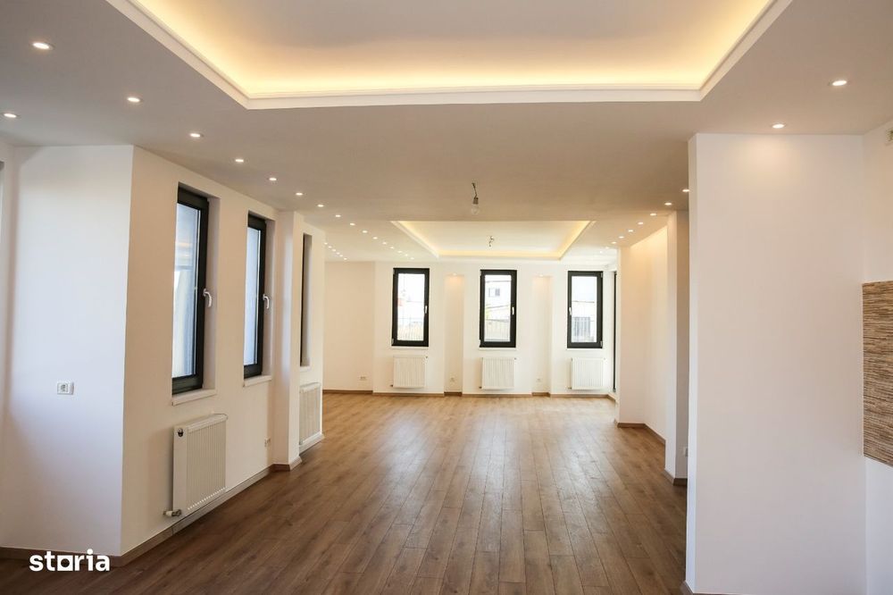 Direct Proprietar | Vilă 384 Mp | 6 Camere | Garaj | Teren 680 Mp