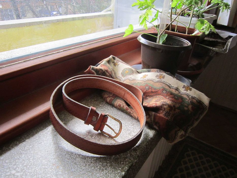 Нов колан от естествена кожа с пирографна декорация 100 см