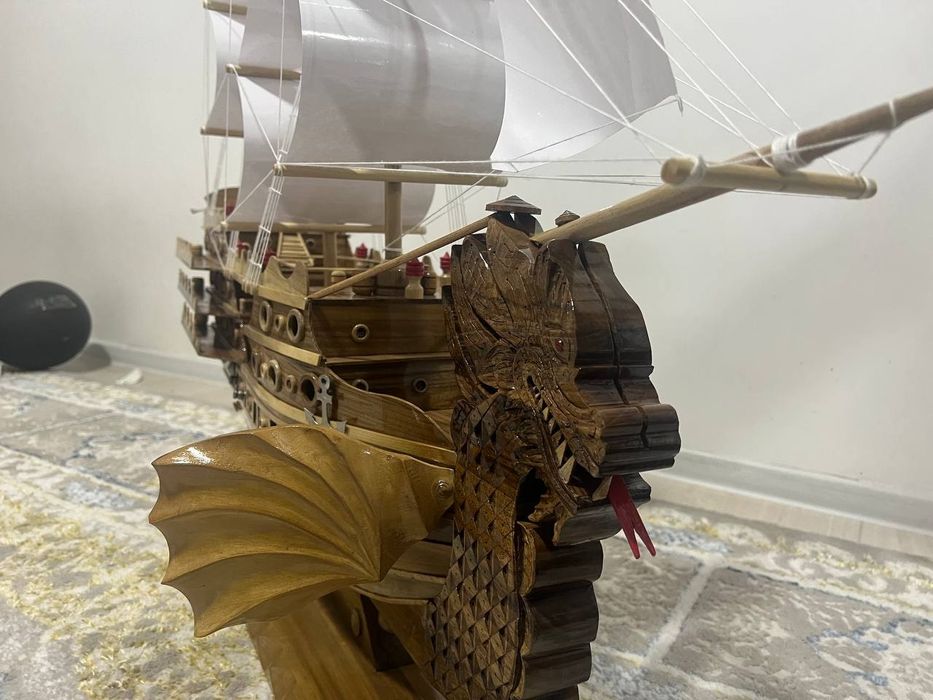 Karabl ajdarli sveti yonadi pushkasi temirdan hammasi qo'l mehnati