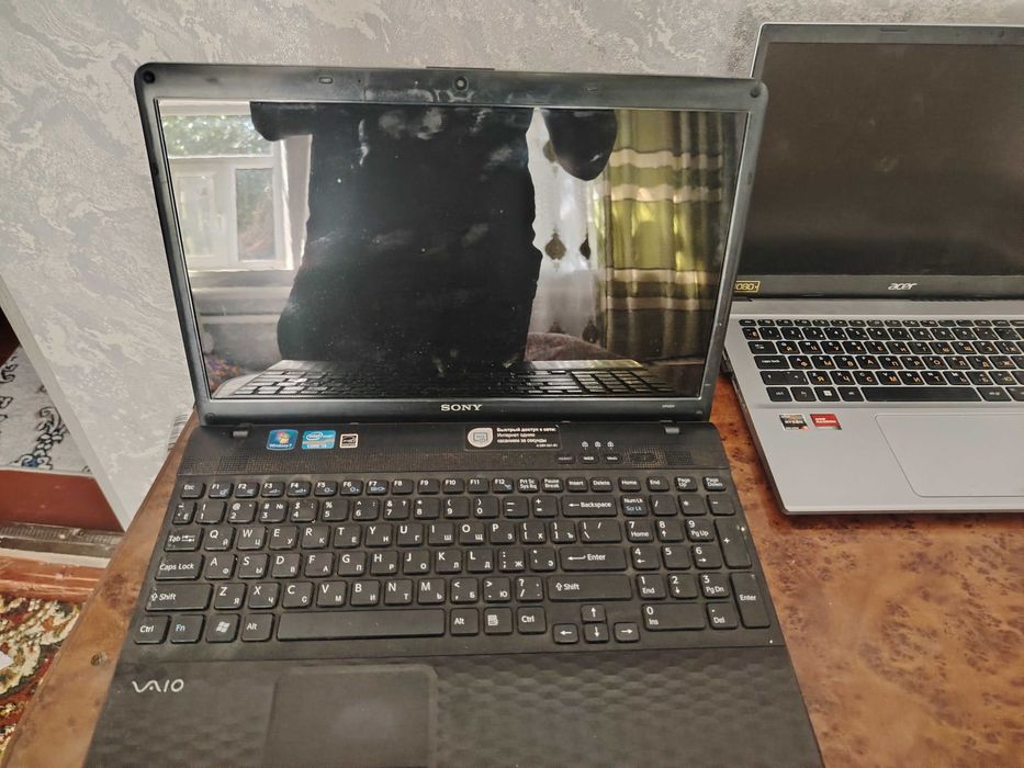 Сони Ноутбук чорни
