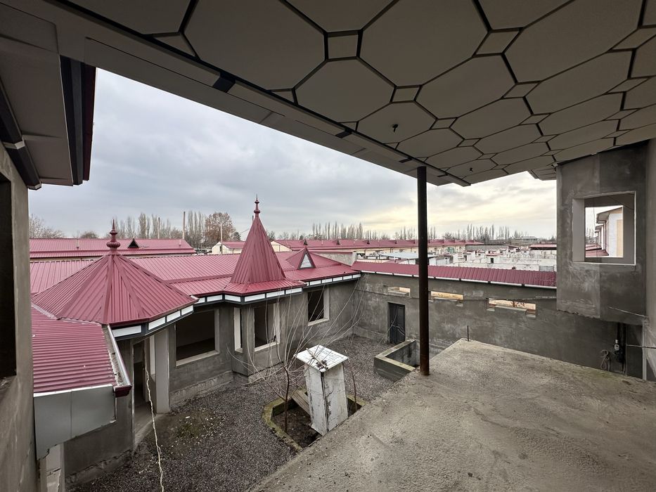 Ховли наъмунали коттедж