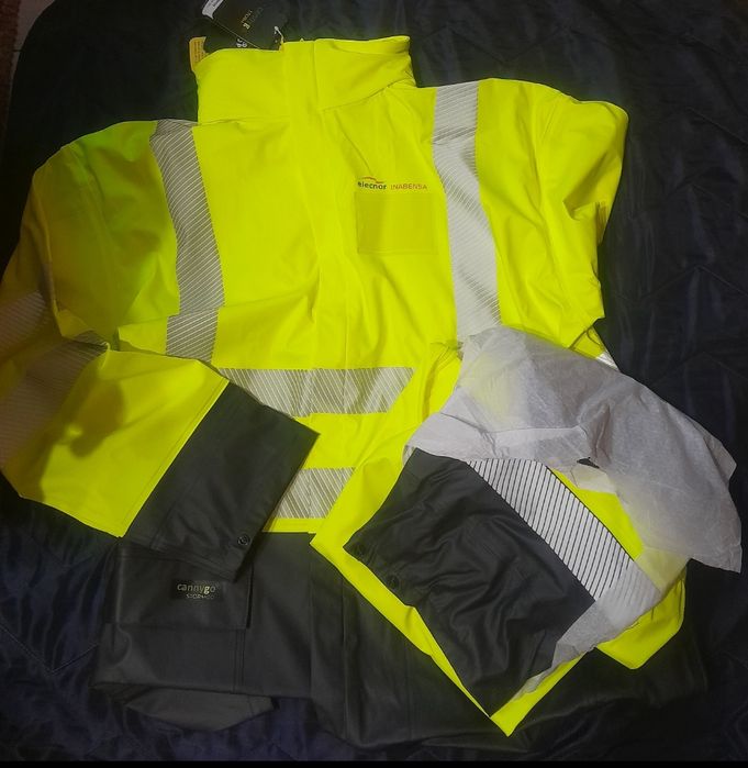 Мъжки Поларени работни якета  и комплект гумирани панталон и яке за дъ