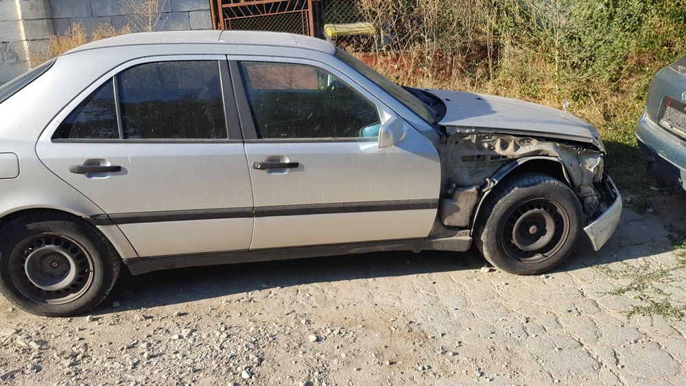 Mercedes c250 на части