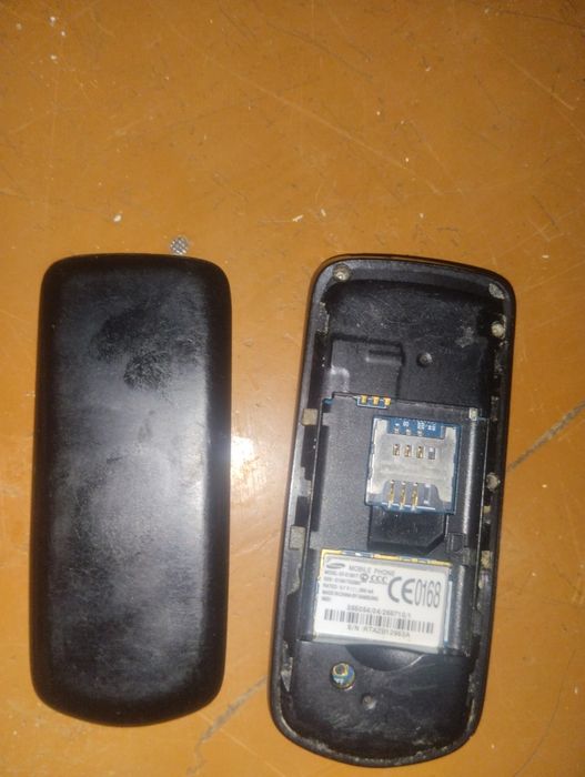 Продам Самсунг 1081 и флай