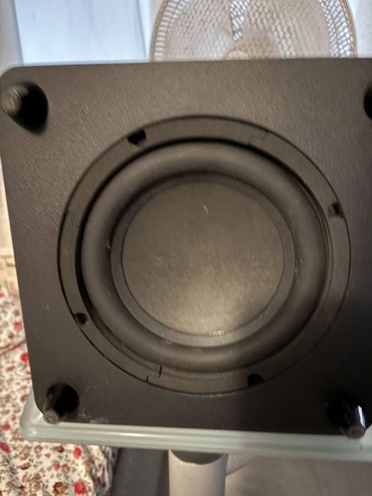 Soundbar J B L 2.1, 300 W