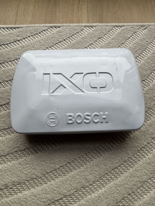Акумулаторна отвертка Bosch IXO