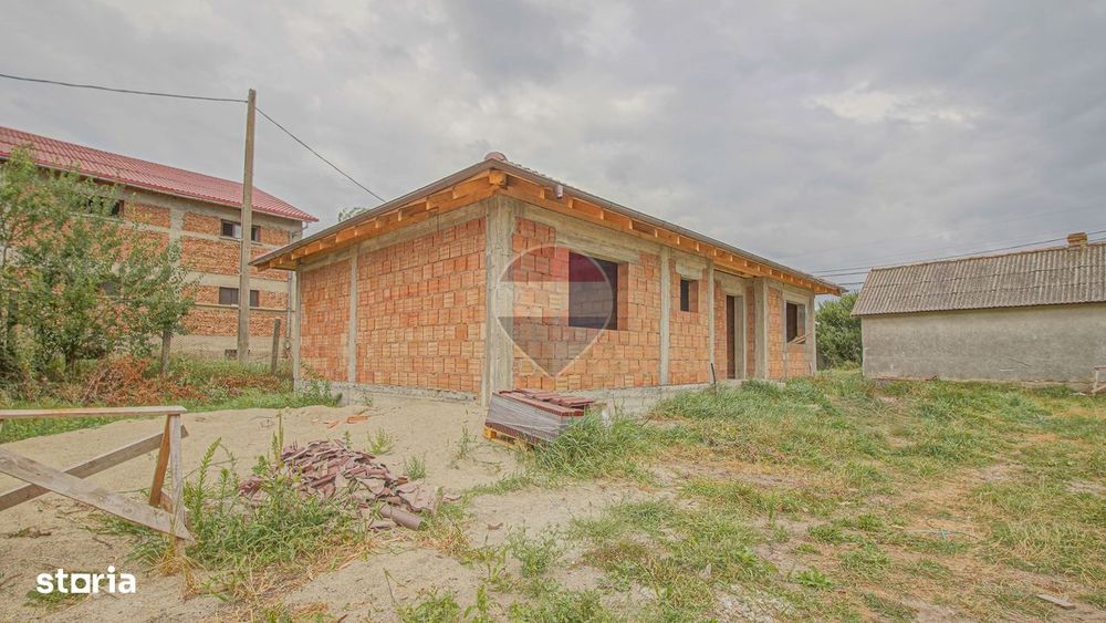 Casă individuală 4 camere în Hălchiu pe parter| Comision 0