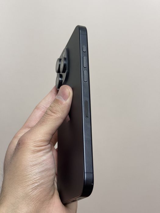 Iphone 15 Pro Max. 512гб. Акб 87%