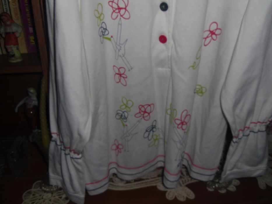bluza ,gen ie brodata