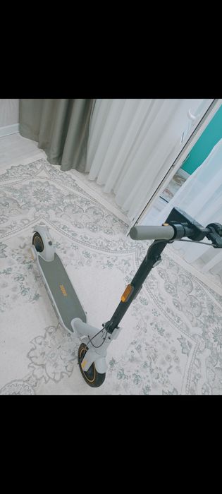 Продам электрический самокат