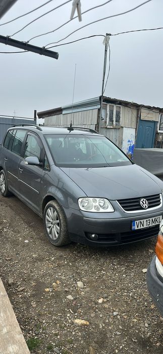 Vw touran 7 locuri