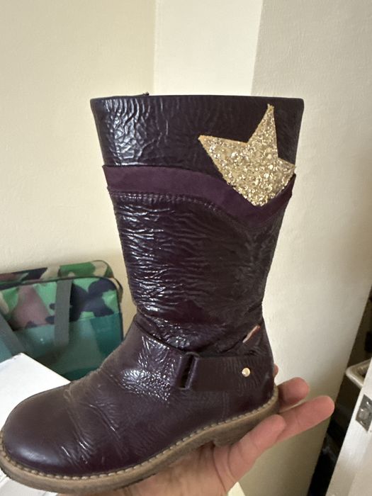 Кожанные сапоги для девочек