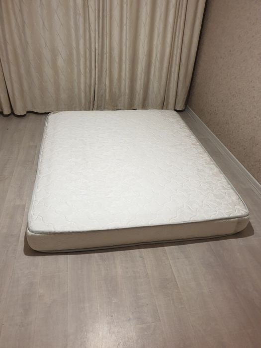 Продам матрас 160×200