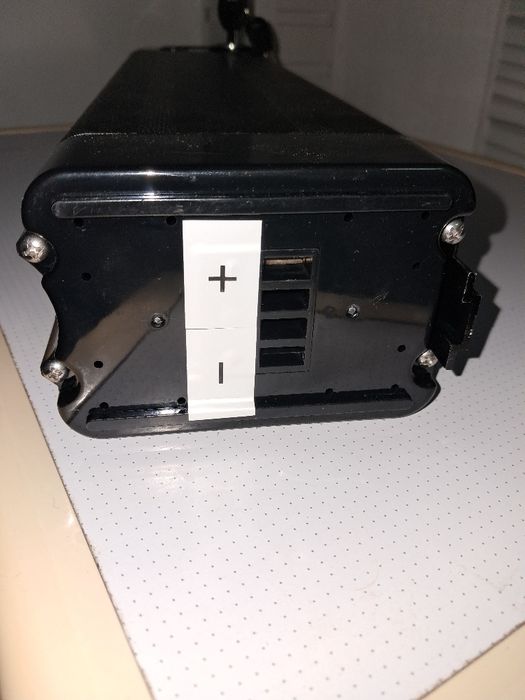 Продаётся  акомулятор   для велосипеда