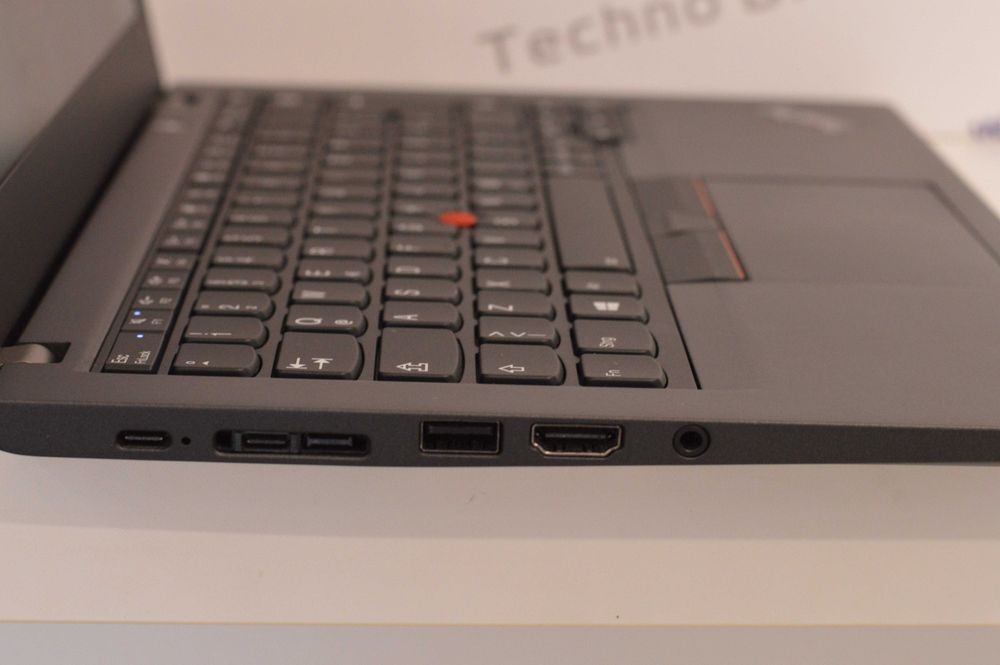 Lenovo ThinkPad X280 - Intel® Core™ i5-8350U / 16GB RAM DDR4 / 256GB SSD NVMe / 12 месеца Гаранция!