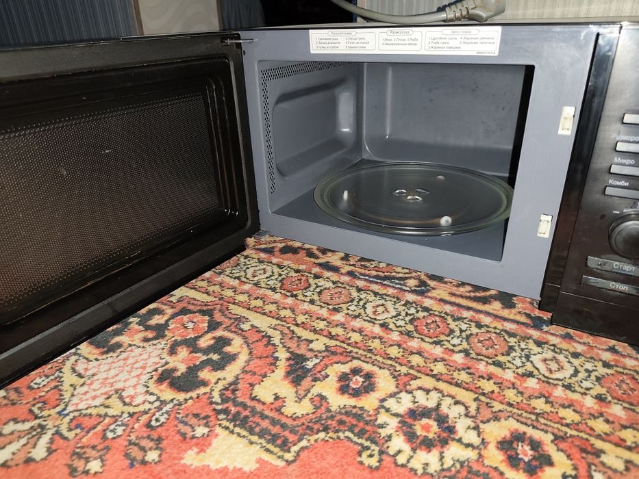 Продается микроволновая печь