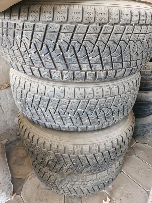 265/65/17 с дисками оригинал