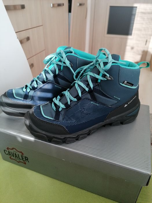 Детски непромукаеми обувки