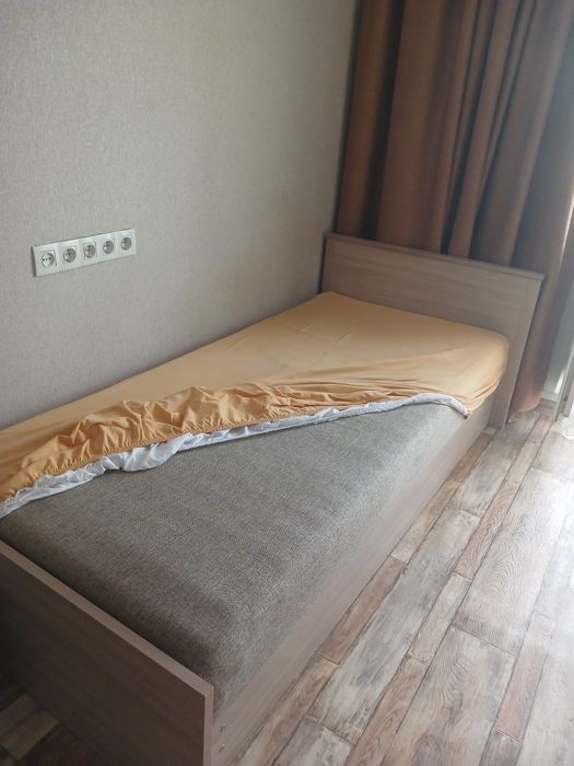 Продам кровать односпальная