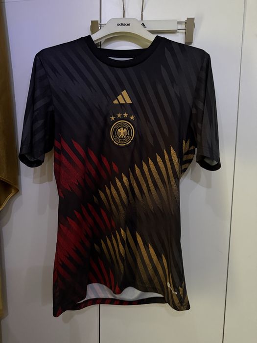 Оригинальные футболки Adidas