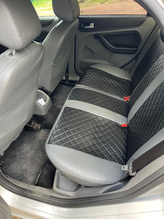 Продам автомобиль Ford focus 2