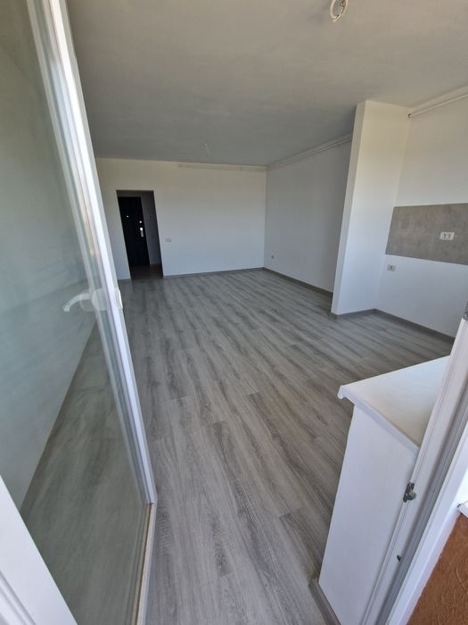 Garsonieră nouă 2026 | 36,3 mp + balcon 5 mp | Parcare inclusă | Subcetate Sânpetru – 69.900 €