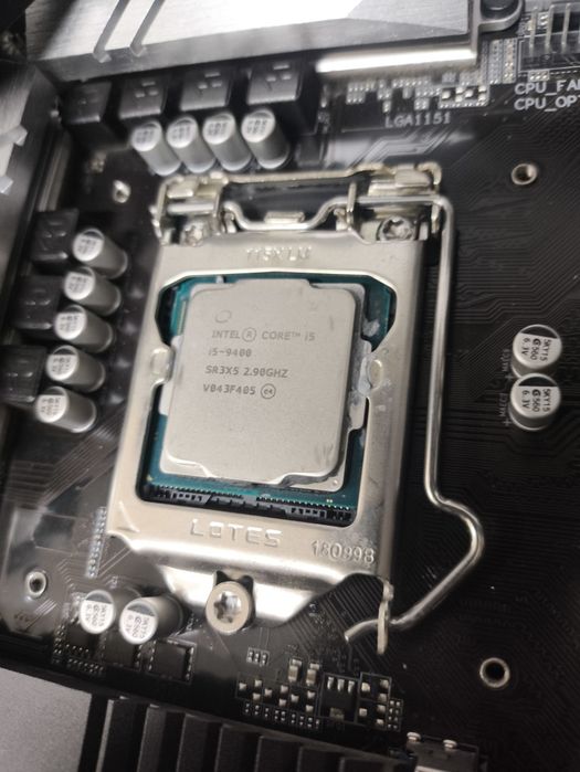 Gigabyte Auros B360 Gaming WiFi+i5 9400