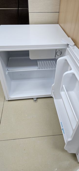 Холодильник Бирюса