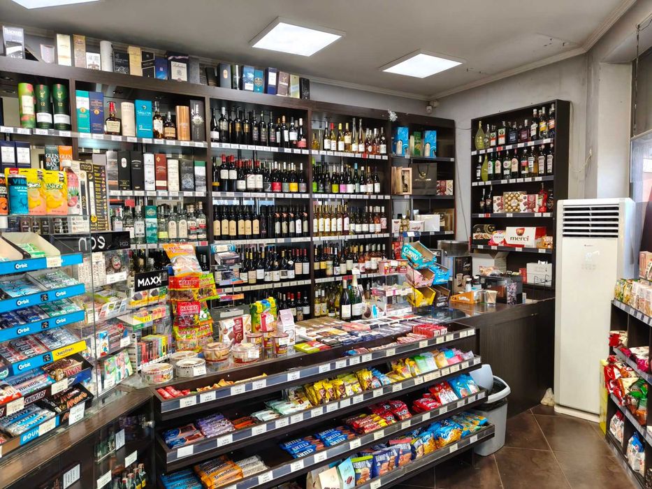 Магазин алкохол и цигари
