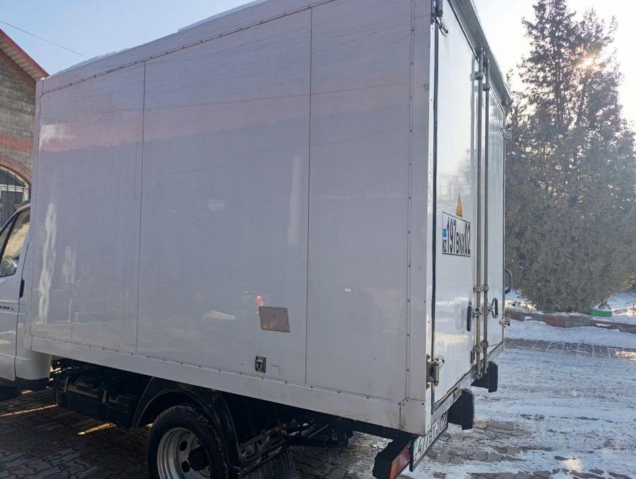 Продам термобудку на Газель