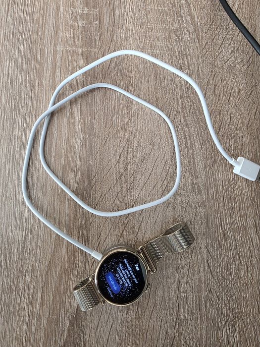 HUAWEI WATCH GT 6 41mm Gold – Milanese – stare impecabilă, foarte puțin folosit