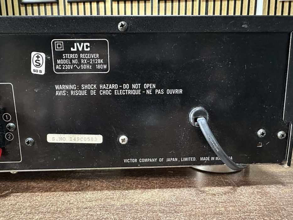 Усилвател JVC RX-212BK