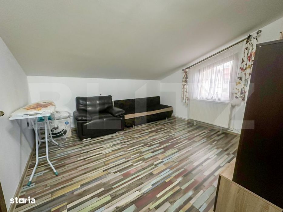 Casa individuala de vanzare, 216 mp, zona Cetate