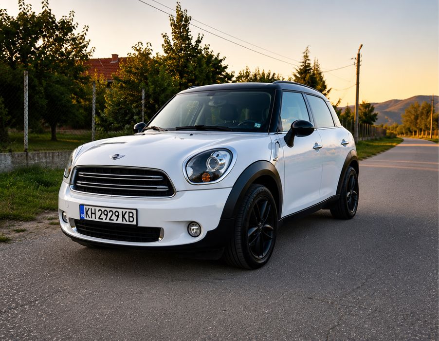 Продавам Mini Countryman