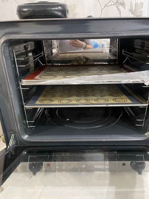 Продам Смег Печь SMEG