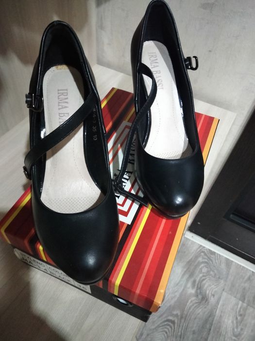 Продам шикарные туфли