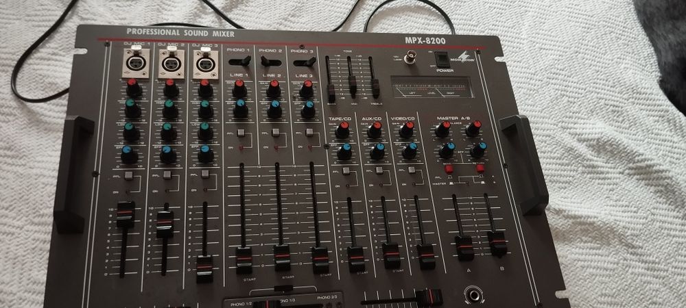 Mixer Monacor MPX 8200