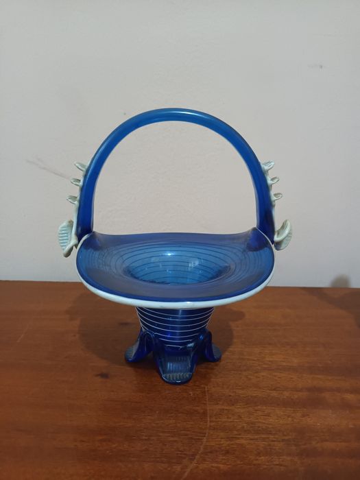 Бонбониери от цветно стъкло