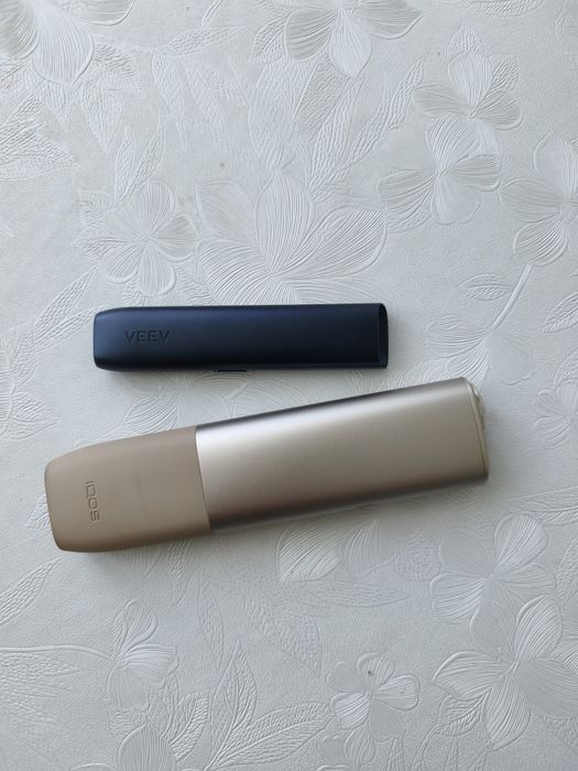 Vand aparat IQOS + VEEV, la pachet