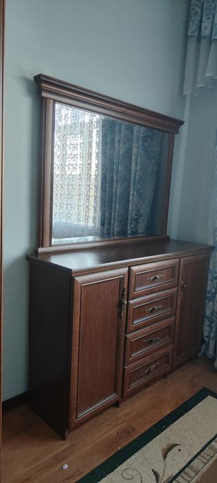 Спалний гарнитур продается сотилади