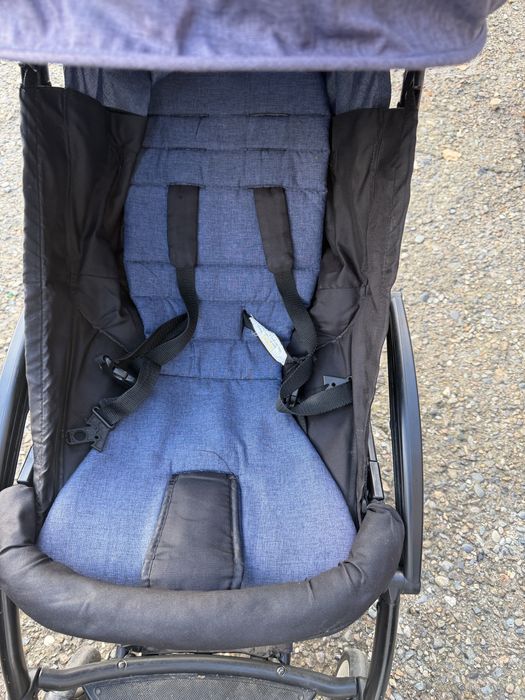 Продам прогулочную коляску baby time