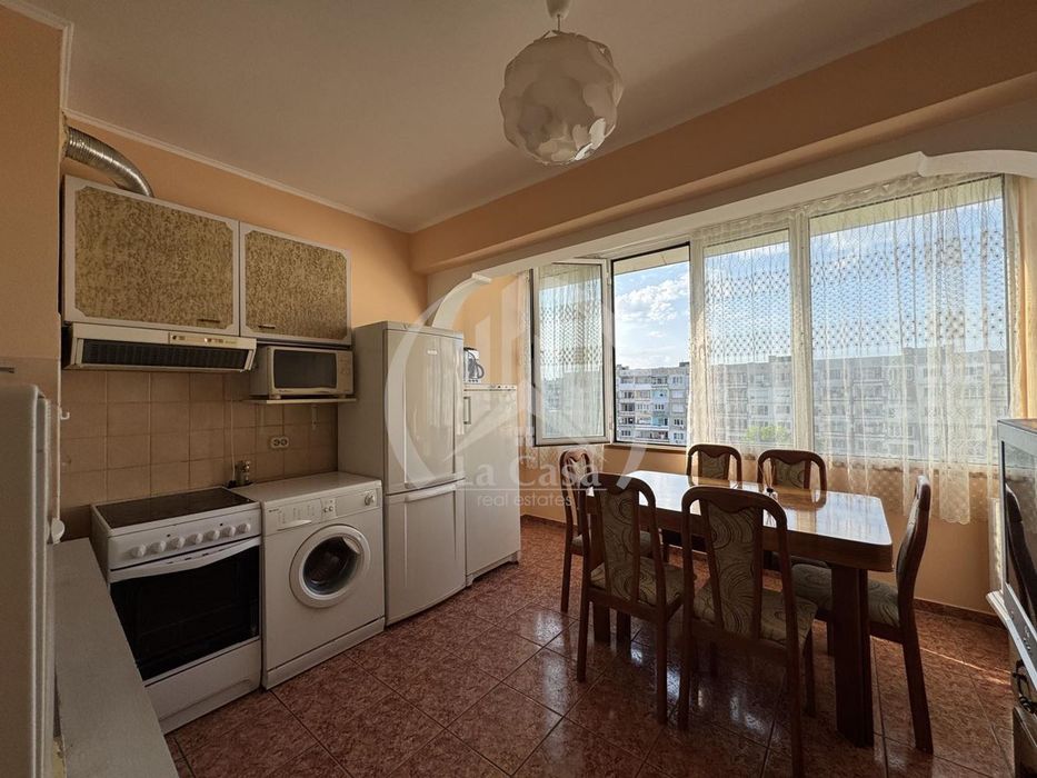 Продава се Тристаен апартамент в София, Надежда 2 - 85 кв.м за 2530 €/кв.м - Снимка #2