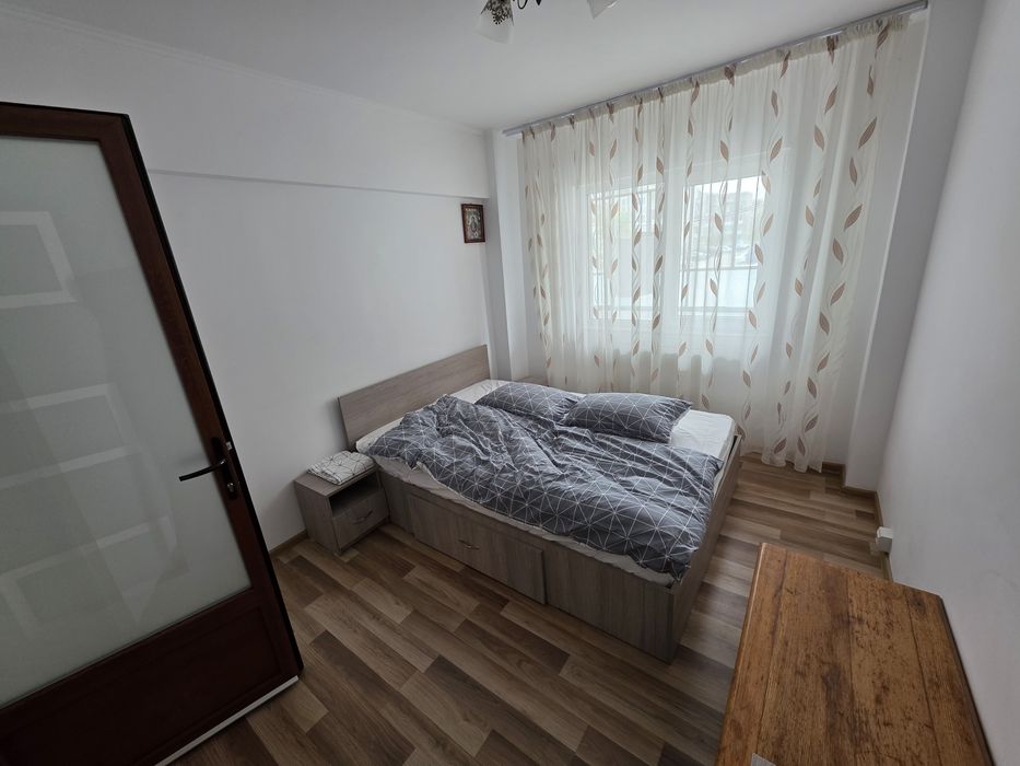 Apartament de inchiriat