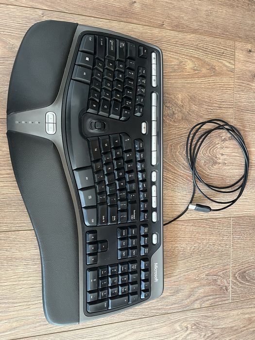 Ергономична клавиатура Microsoft Ergonomic 4000