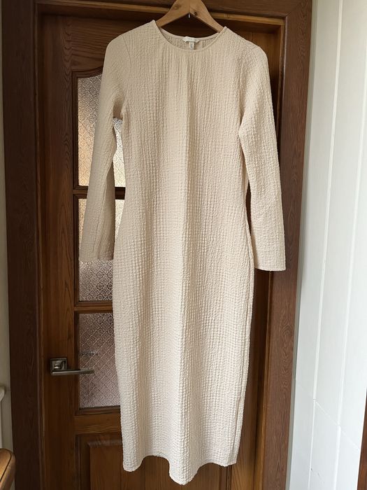 Продам платье h&m