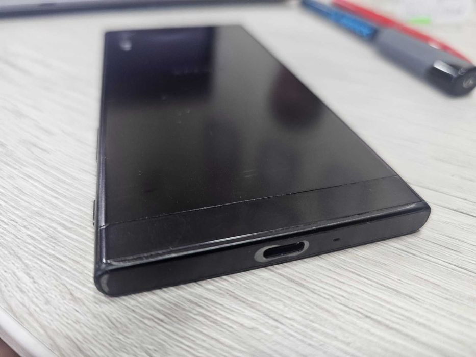 Ѕоnу Хреrіа ХZ F8331