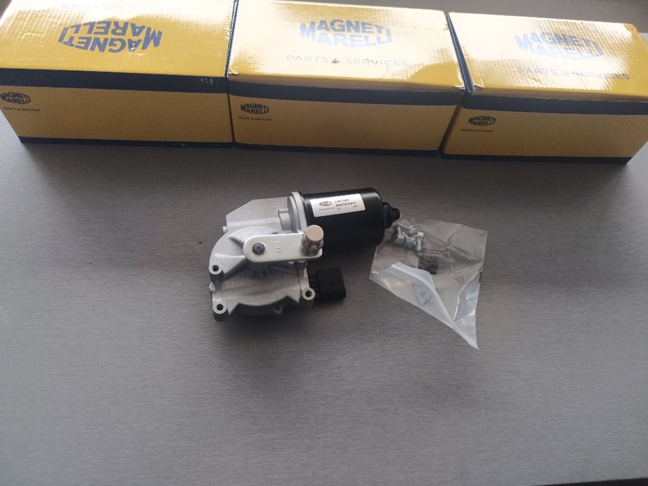 НОВО С ГАРАНЦИЯ,Моторче за чистачки BMW E60 E61 E63 E64 Magneti Marelli